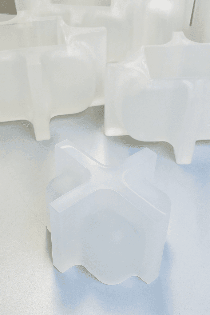 Multiple silicone mold transparent